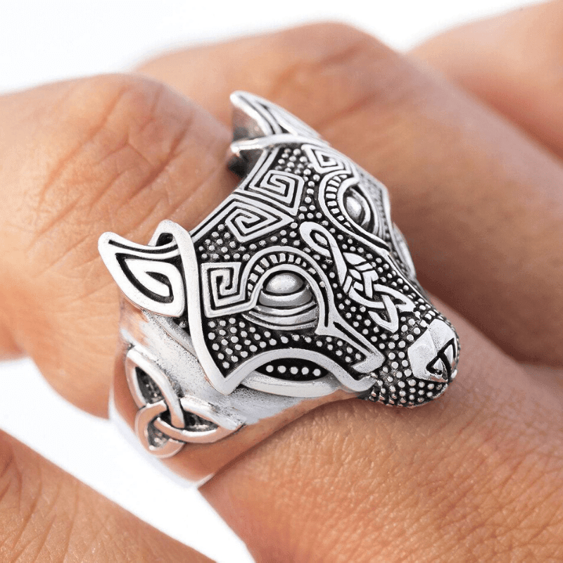 Wolf Viking Ring - Viking Jewelry - Urcsilver